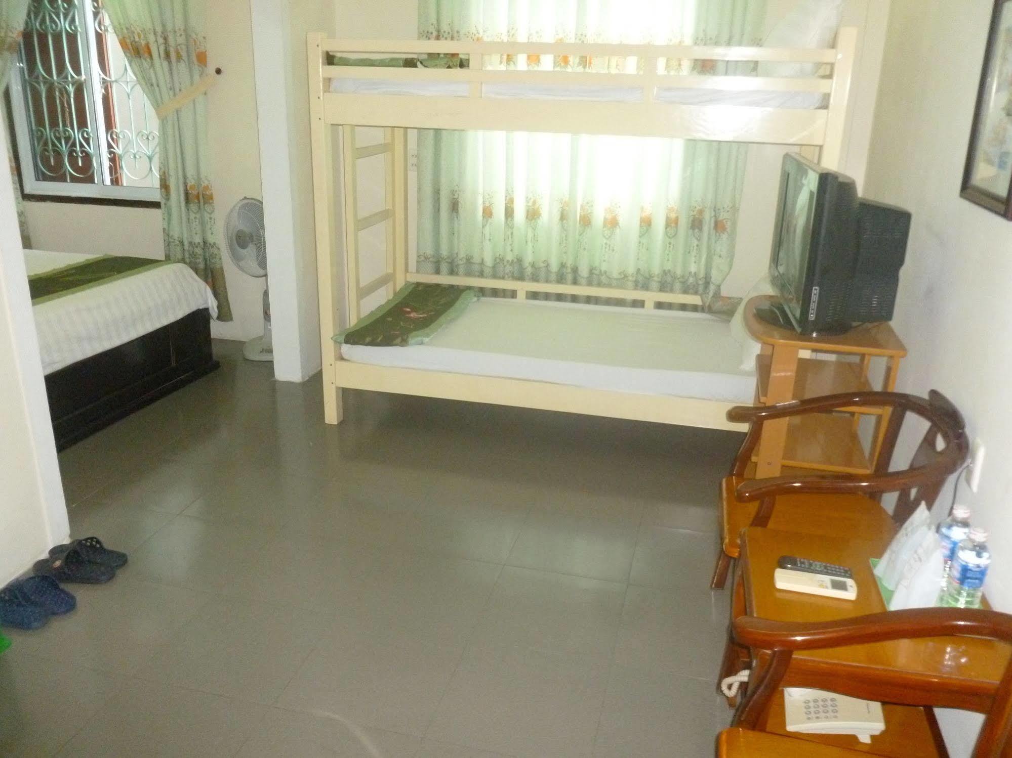 Nam Long Hotel Донгхой Экстерьер фото